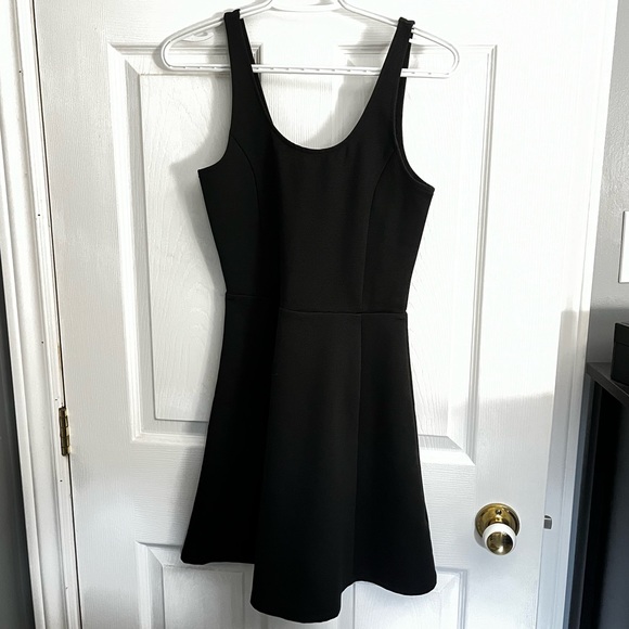 H&M Black Dress - Picture 1 of 8